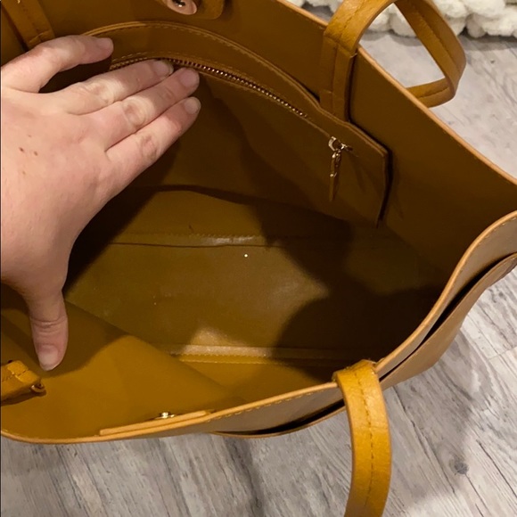 Purse - Picture 3 of 3